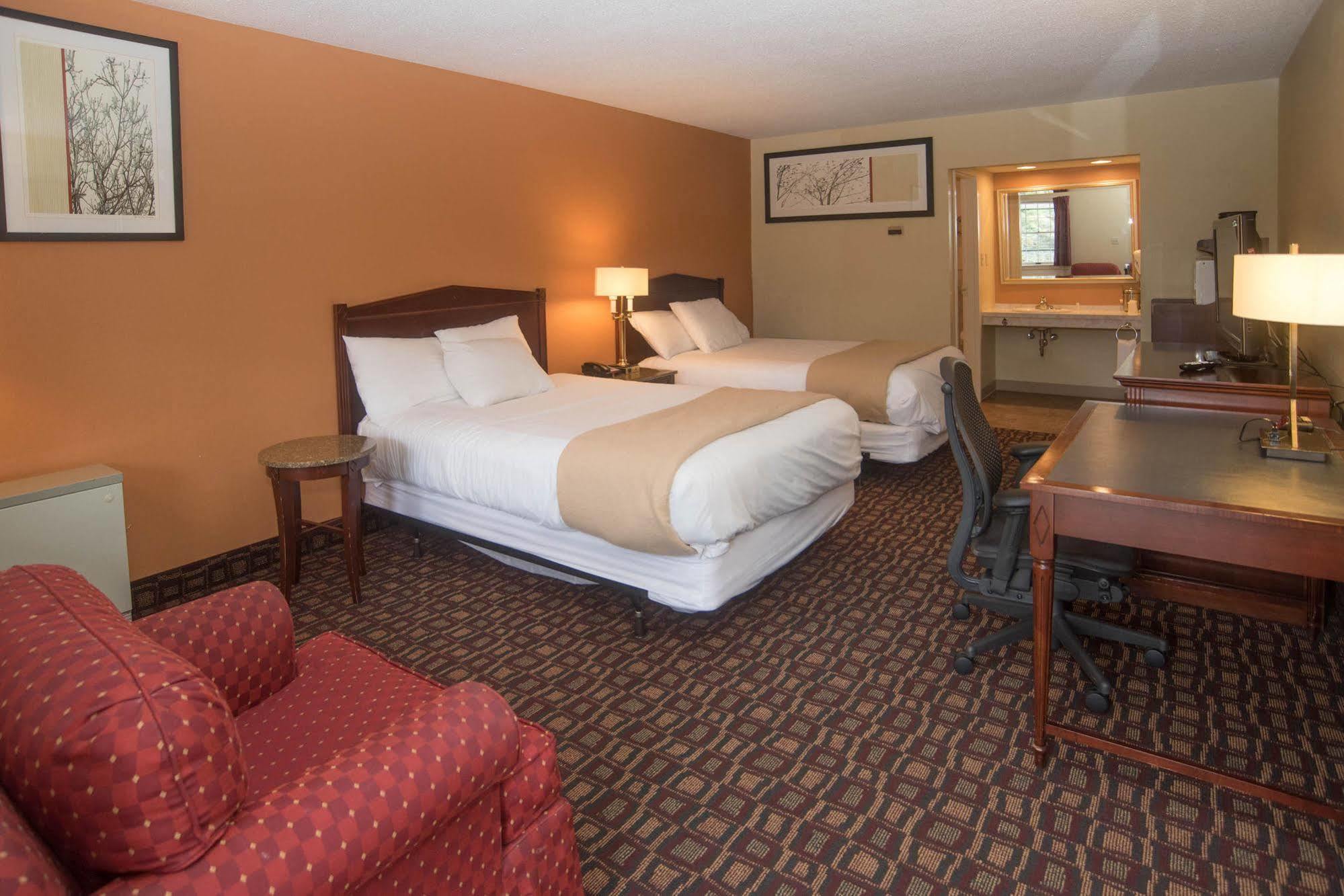 Colonnade Inn Lyndonville Ngoại thất bức ảnh